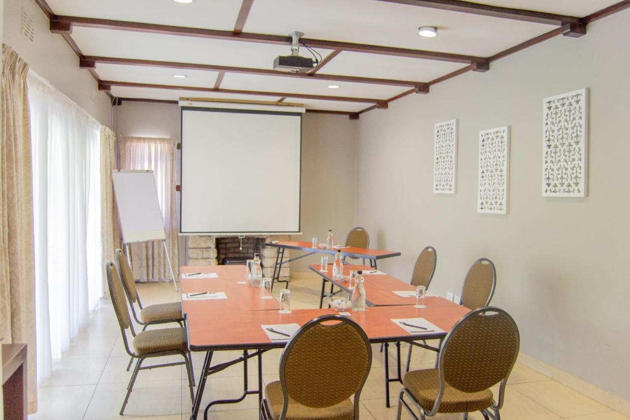 Ruslamere Hotel And Conference Centre Дърбанвил Екстериор снимка